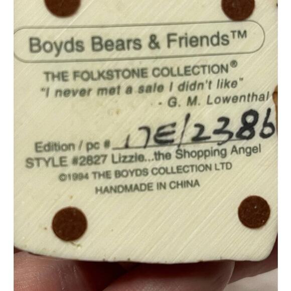 Boyds Bears & Friends The Folkstone Collection Figurine Man w/ Shopping Bags - Picture 12 of 12